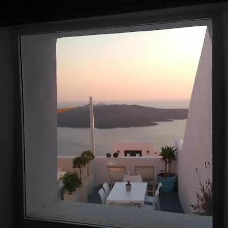 Akron Cliff Villa Fira (Santorini)